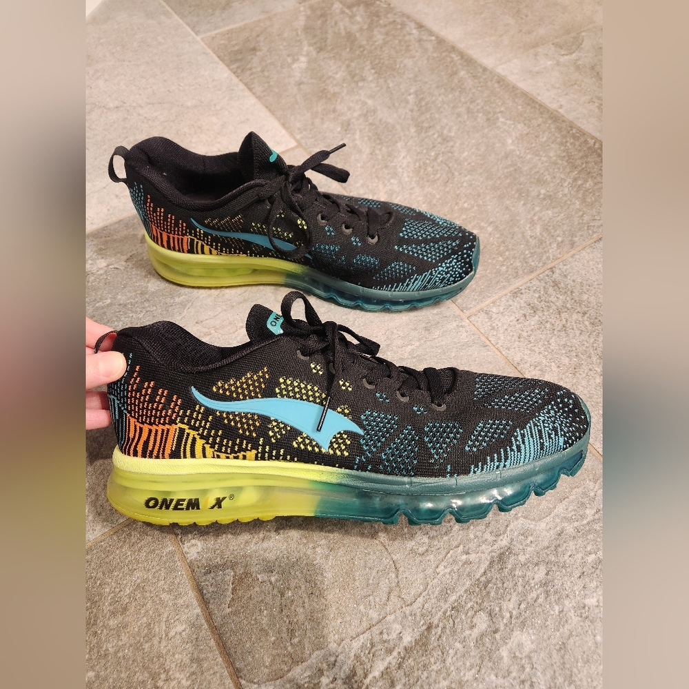 Mens Sz 12 Onemix Multi Colored Sneakers.  Black‎ and Blue